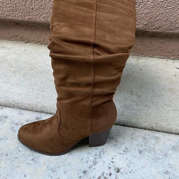 SIZE CLEARANCE-FIRM‼️Maxine Knee High Boots-Camel - Picture 3 of 4